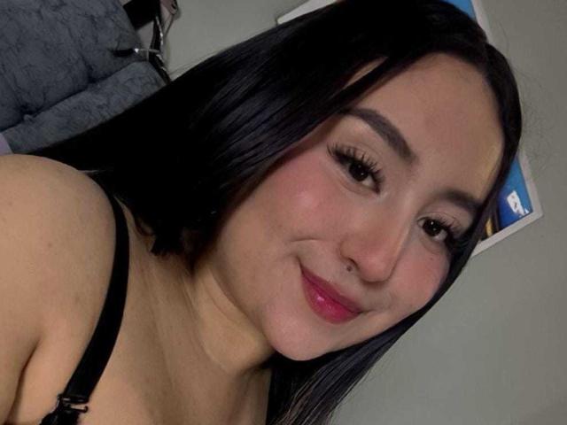 SalomettX - Live porn &amp; sex cam - 30813191
