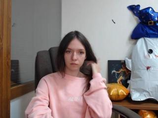 SoleilaHot Live Chat on XLoveCam