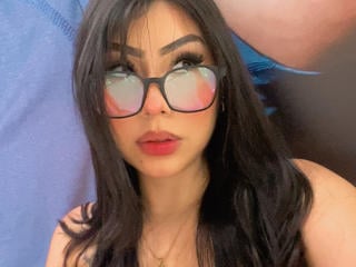 KimPaige Live Chat on XLoveCam