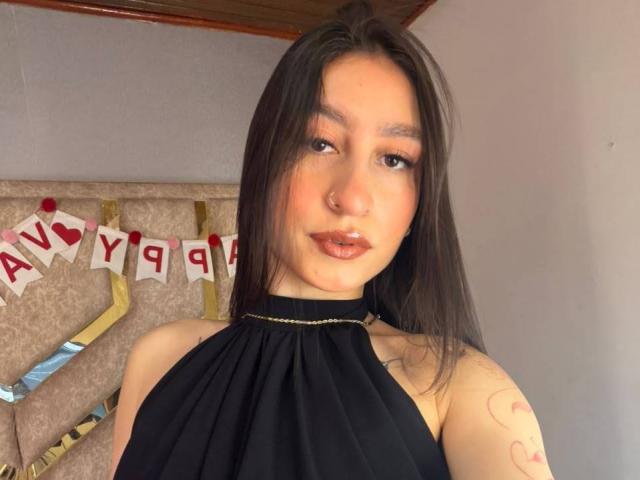 MaddyCarina - Live porn &amp; sex cam - 30820010