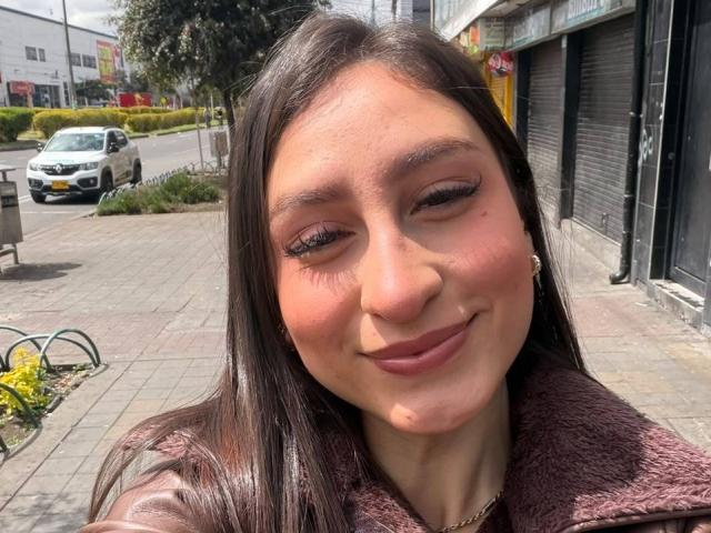 MaddyCarina - Live porn &amp; sex cam - 30820082