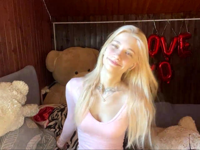 GeorgannWhatcott - Live porn &amp; sex cam - 30828608