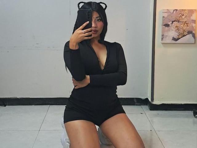 IssaJones - Live porn &amp; sex cam - 30831140