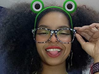 Live Chat with ErikaLara on XLoveCam