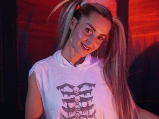 IsabelleEthan - Live porn &amp; sex cam - 30834026