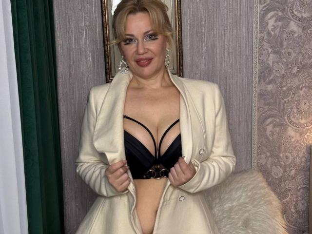 NatalyFoxy69 - Live sex cam - 30837167