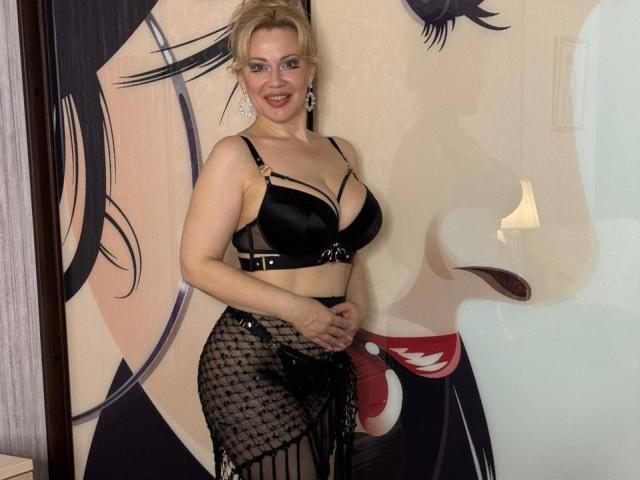 NatalyFoxy69 - Live sex cam - 30837173