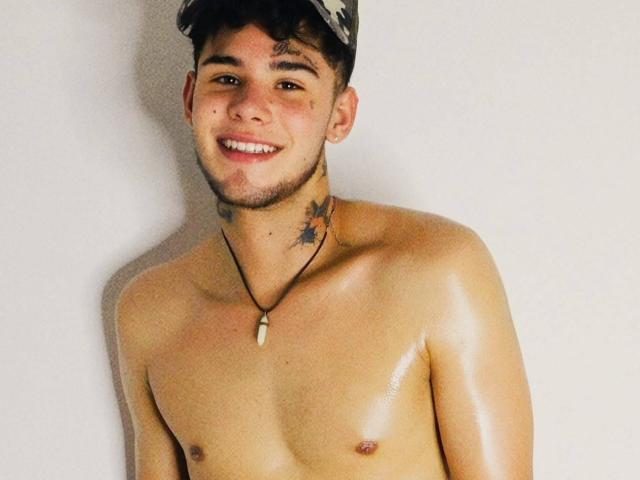 DerrickBigX - Live porn &amp; sex cam - 30837929