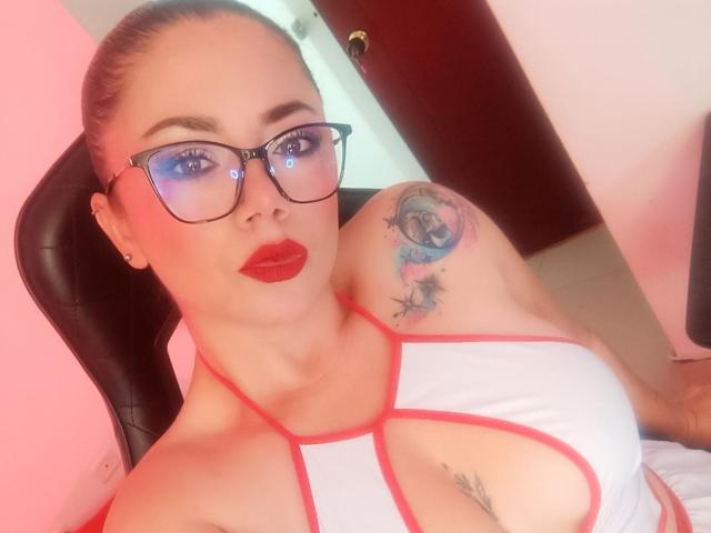 SamanthaVenus - Live porn &amp; sex cam - 30843566