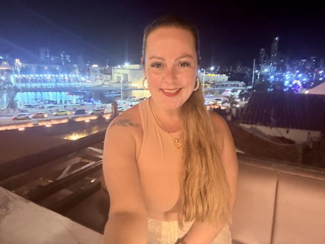 SamanthaGold - Sexe cam en vivo - 30843830