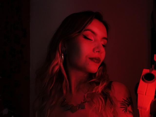 AlanisBlanc - פורנו בשידור חי ומצלמת סקס - 30844895