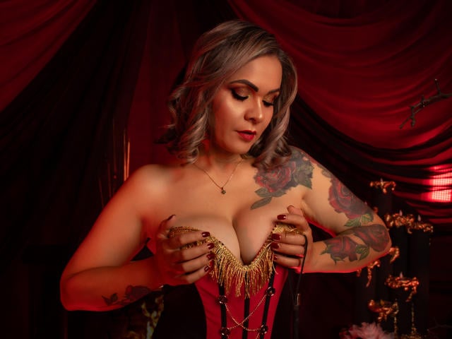 VictoriiaGreys - Live Sex Cam - 30845372