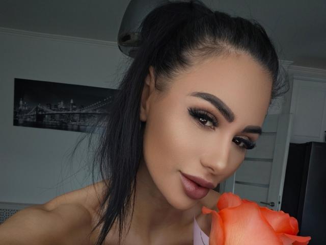 CharlotteAria - Live porn &amp; sex cam - 30845702