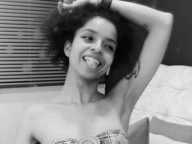 ErikaLara - Sexe cam en vivo - 30845846