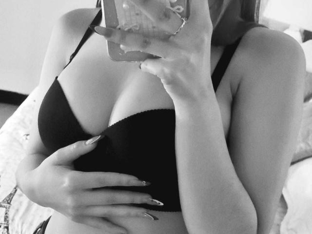 CherryBuchel - Porno na żywo i seks kamera - 30848882