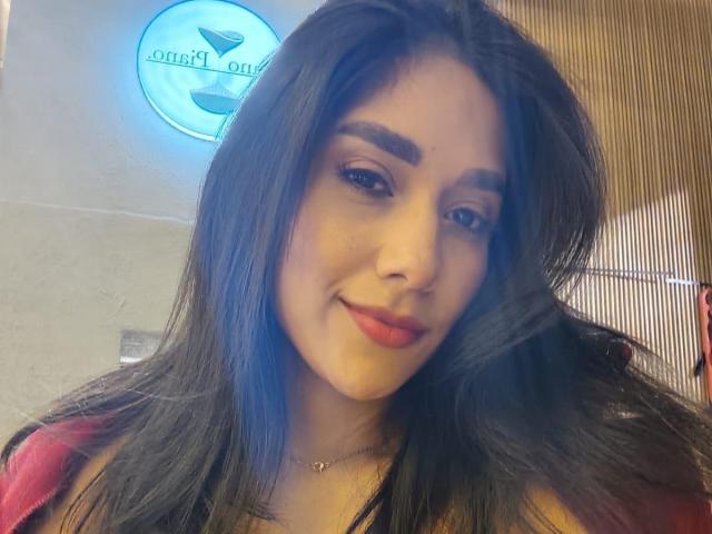 BrianaHarpers - Sexe cam en vivo - 30853013
