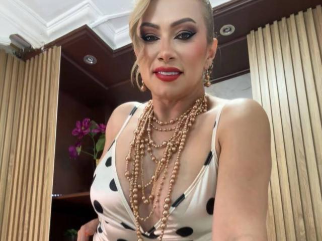 MisseScarleth - сексуальная веб-камера в реальном времени - 30854003