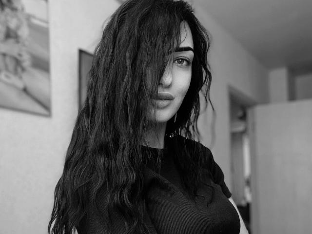 Xioni - פורנו בשידור חי ומצלמת סקס - 30854789