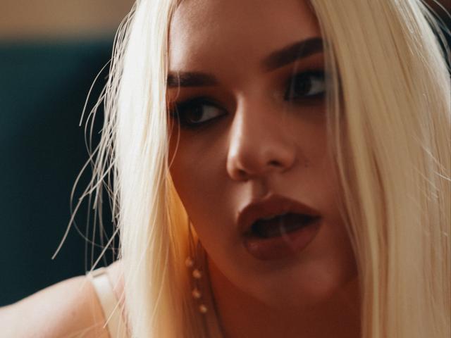 Dreia - Live porn &amp; sex cam - 30854930