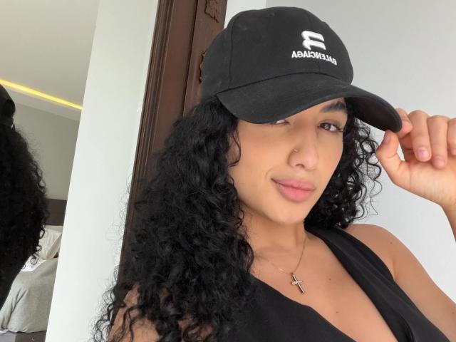 AuroraFerretti - Live porn &amp; sex cam - 30855989