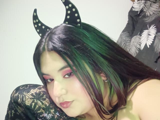KityMiss - Live sex cam - 30858143