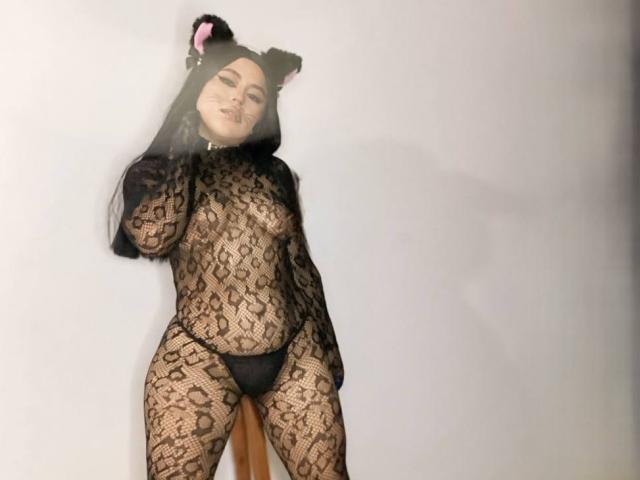 Estefaniaa69 - Élő pornó és szexkamera - 30859748
