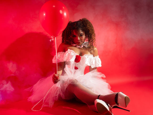 NahiaraReina - Sexe cam en vivo - 30860081