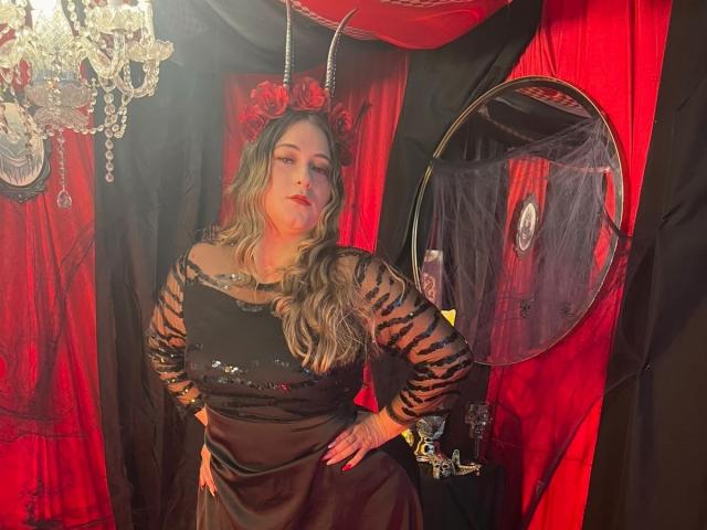 BeccaSwan - Live porn &amp; sex cam - 30860522