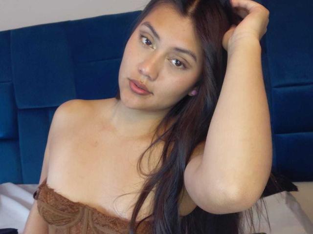 Catalehia69 - Live porn &amp; sex cam - 30861818