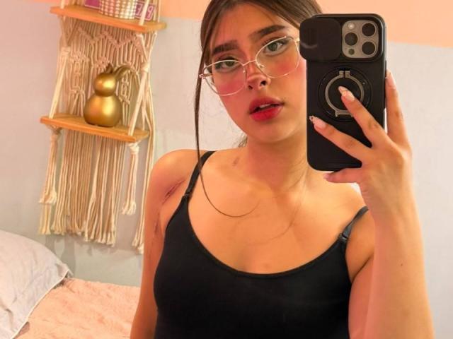 MelanyBlom - Sexe cam en vivo - 30867221