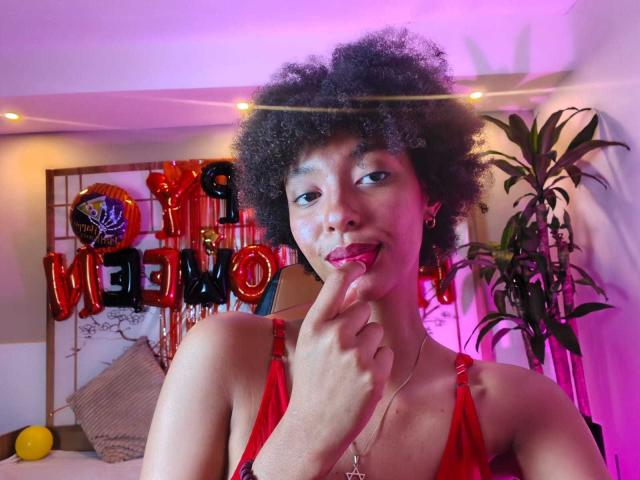 KiaraKamau - Live porn &amp; sex cam - 30867932