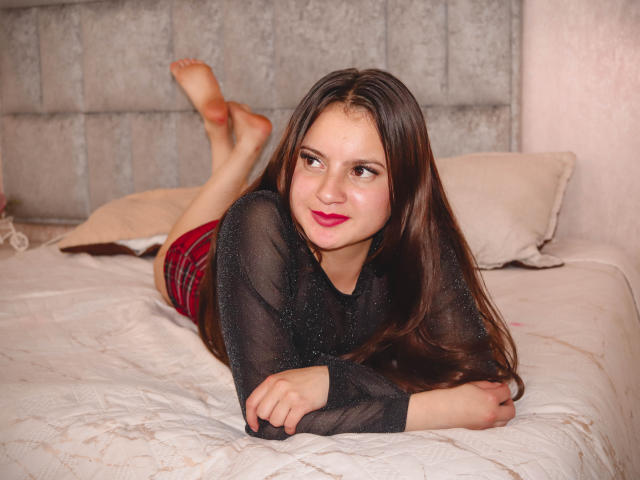 BeccaSimons - Live porn &amp; sex cam - 30868490