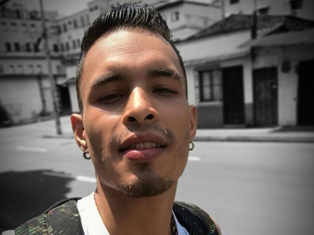 HanselBlack - Live Sex Cam - 30869252