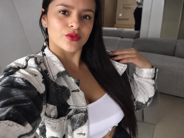 AntonelaBlake - Sexe cam en vivo - 30870437