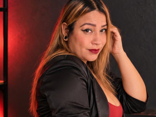 KinkyHouseWife - Live sex cam - 30873560