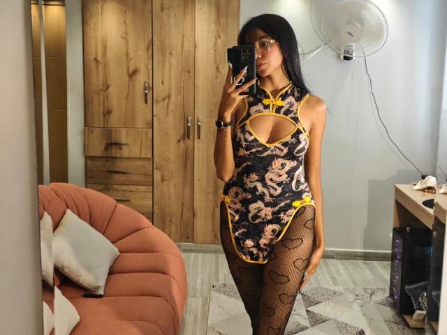 LunaRoja69 - Live sex cam - 30876515