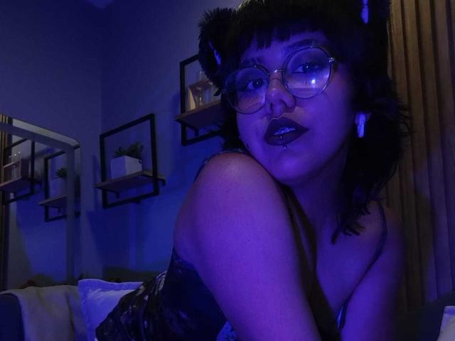 AmatistaMounX - Live Sex Cam - 30876620