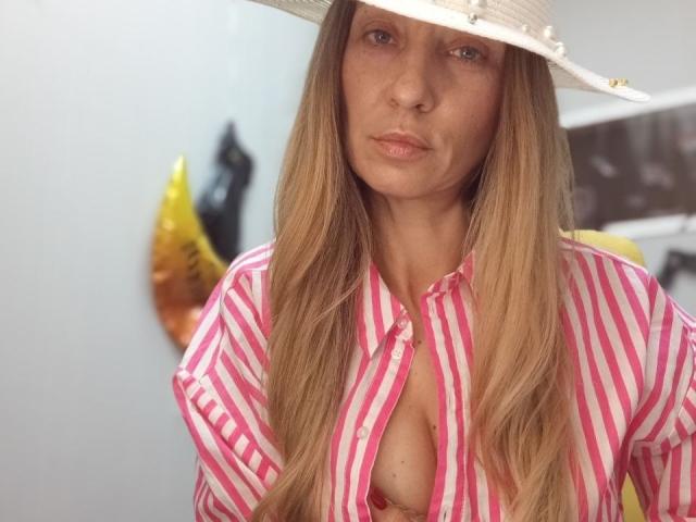 ViktoriiaLu - Porno na żywo i seks kamera - 30882104