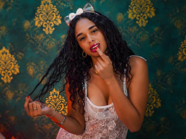ValeryNicolls - Sexe cam en vivo - 30882659
