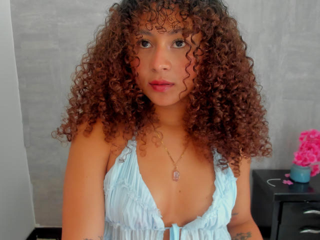 SofiaPassionne - Live porn &amp; sex cam - 30889301