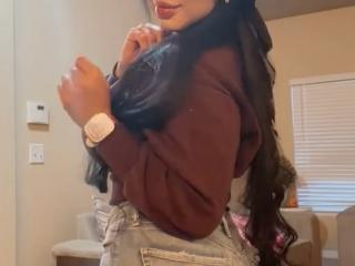 LaBellaDona Live Chat on XLoveCam