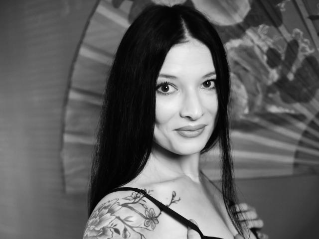 MiaaCherry - Live porn &amp; sex cam - 30897293