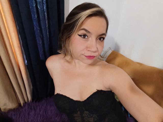 MsJustineBeaux - Live porn &amp; sex cam - 30898076