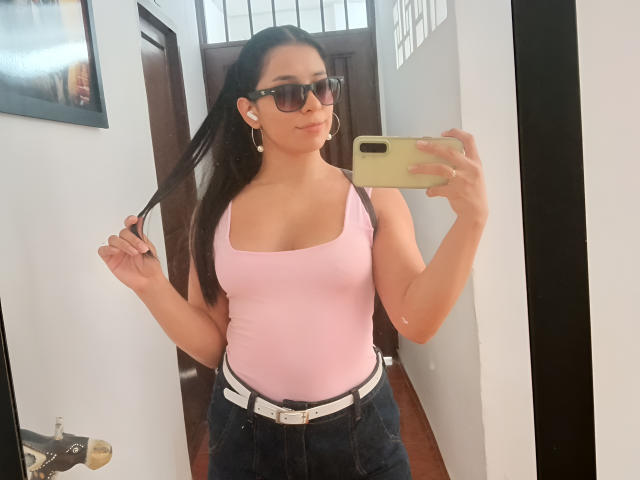 MelodyRoss - Live porn &amp; sex cam - 30898760