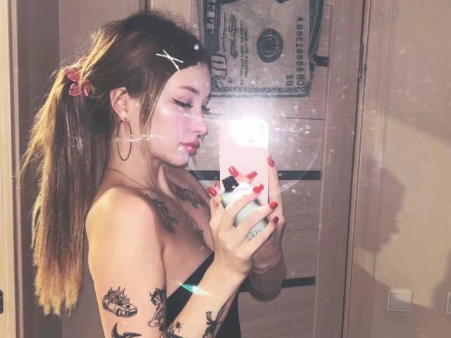 RossanaSemone - Live porn &amp; sex cam - 30901310