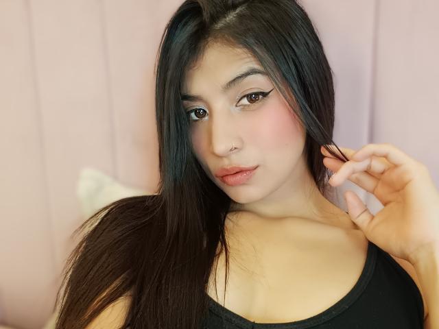 NaiaSanders - Live porn &amp; sex cam - 30902930