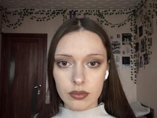 Live Chat with TorieHeidebrecht on XLoveCam