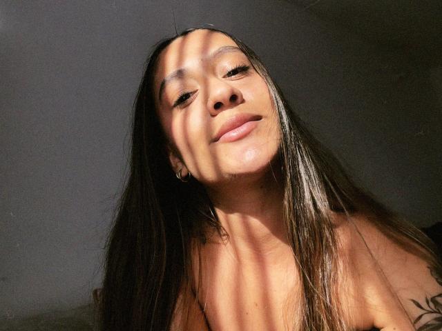 ThaliaAres - Sexe cam en vivo - 30911687