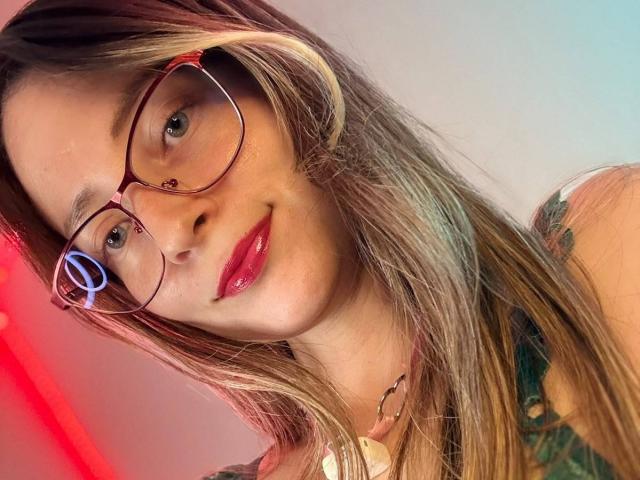 AmberWoody - Sexe cam en vivo - 30914792