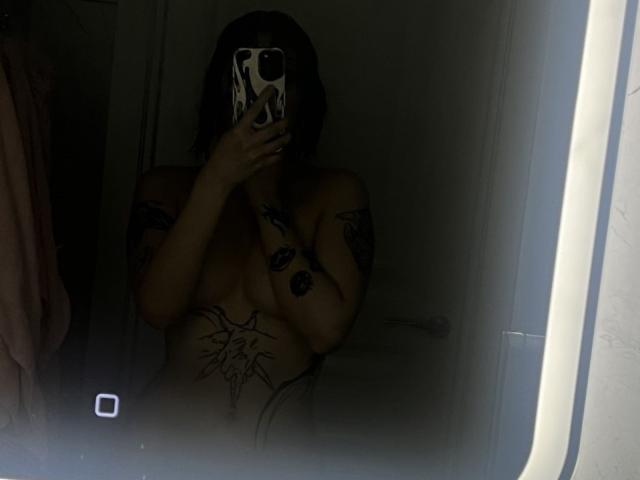 WenMewborn - Sexe cam en vivo - 30915638